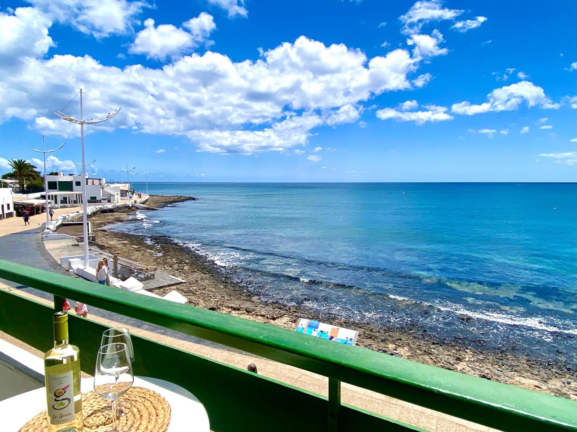 San BartoloméLanzarote Frente Al Marアパートメント エクステリア 写真