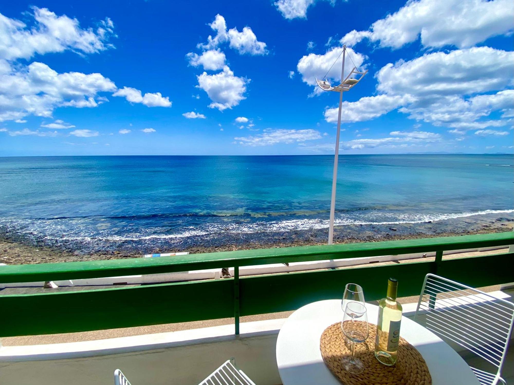 San BartoloméLanzarote Frente Al Marアパートメント エクステリア 写真